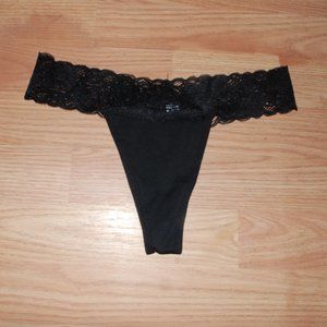 Sunm Black Thong